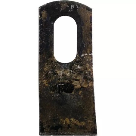 FLEAU DE DEBROUSSAILLEUSE CUILLERE 40X10X96 MM TROU 16,5X35,5 MM FG000166
