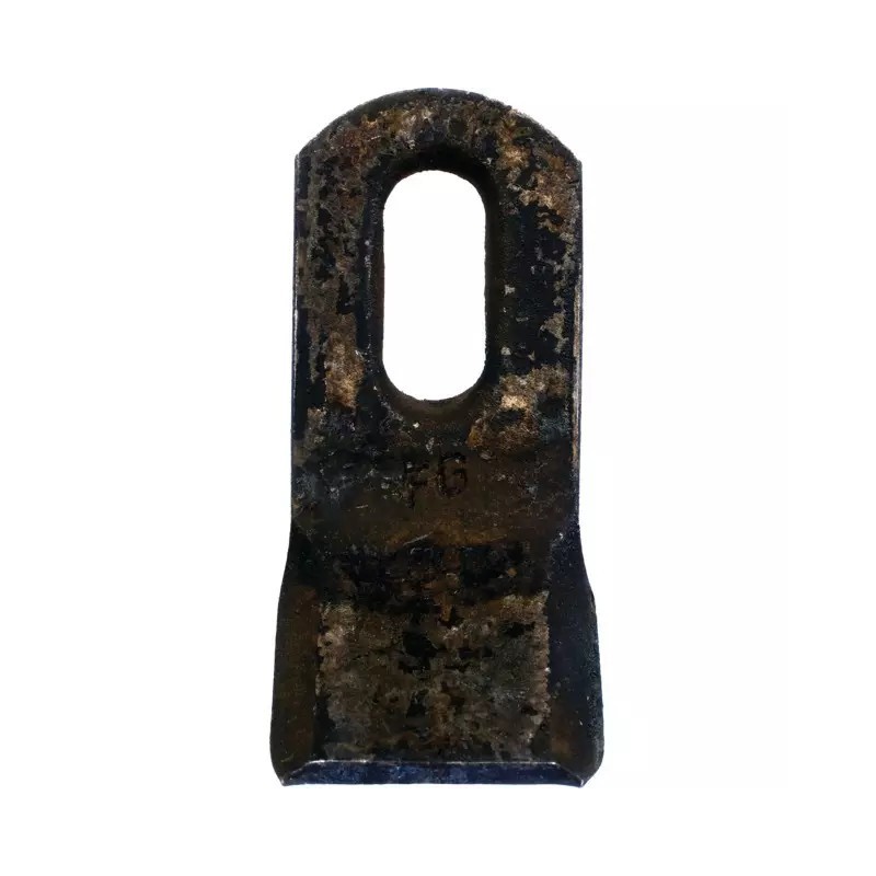 FLEAU DE DEBROUSSAILLEUSE RENFORCE 40X5X94 MM TROU 14,5X34 MM FG000101