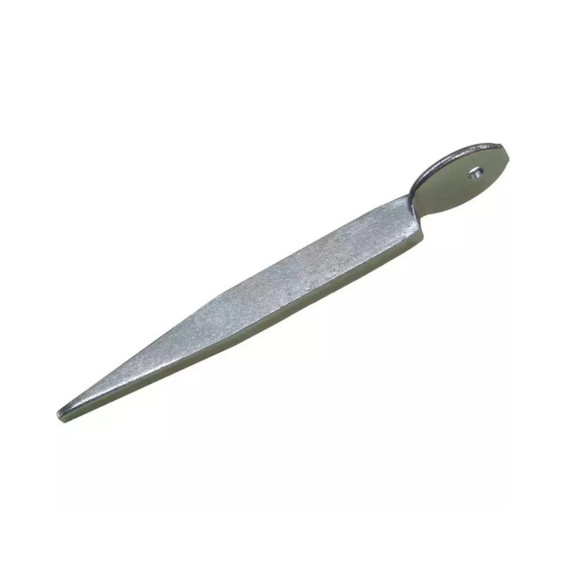 PATTE-FICHE A POINTE DROITE 140 MM ZINGUE - ref. 1842737 | TP Agri