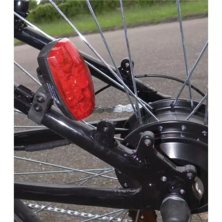 ECLAIRAGE ARRIERE POUR VTT 31582012 A 013 VE - ref. 31582163 | TP Agri