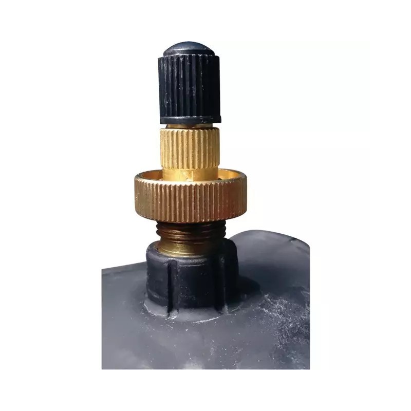 CHAMBRE A AIR 6.00-12 (5.00-12) (6.5/80-12) VALVE DROITE TR218A