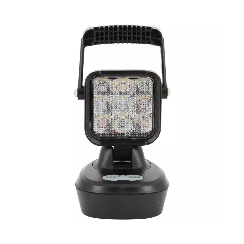 PHARE LED MAGNETIQUE CARRE SUR BATTTERIE - ref. 1210143 | TP Agri